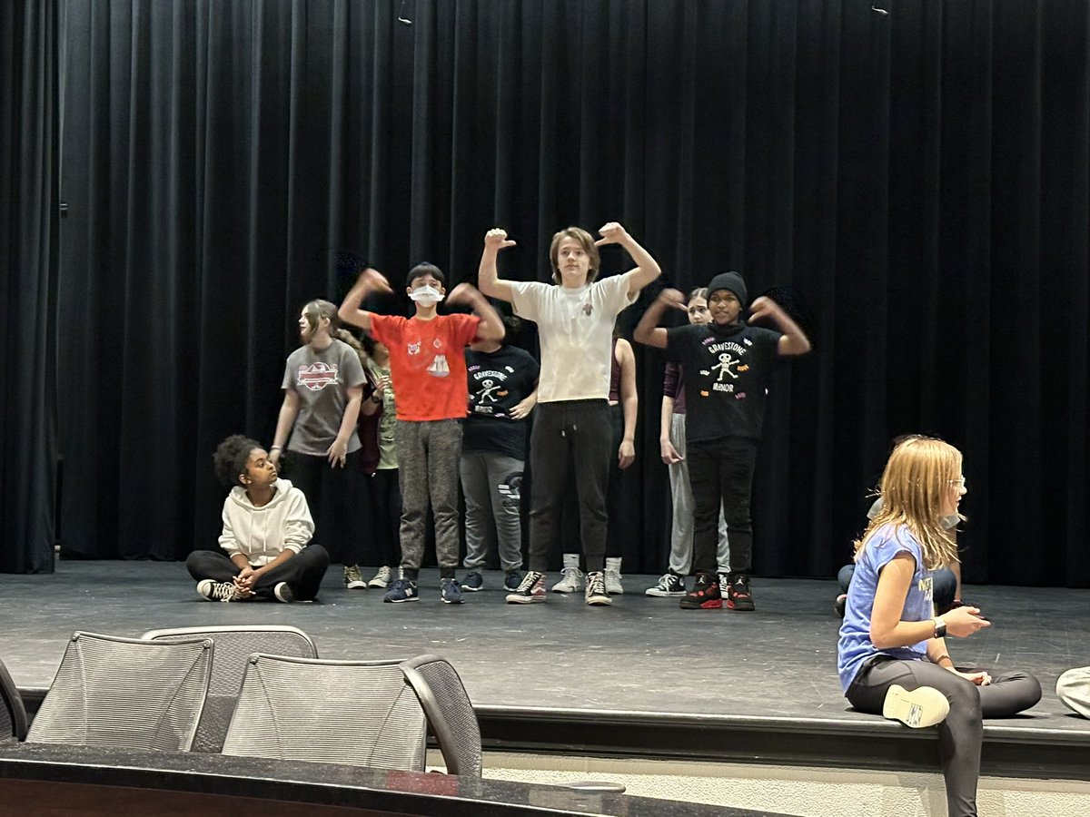 LJMS_FCPS's tweet photo. Preparations for “Matilda” are underway as our thespians are working on the opening scene choreography today. The show opens in May! #WeROARasONE https://t.co/KfTw0wDZeP