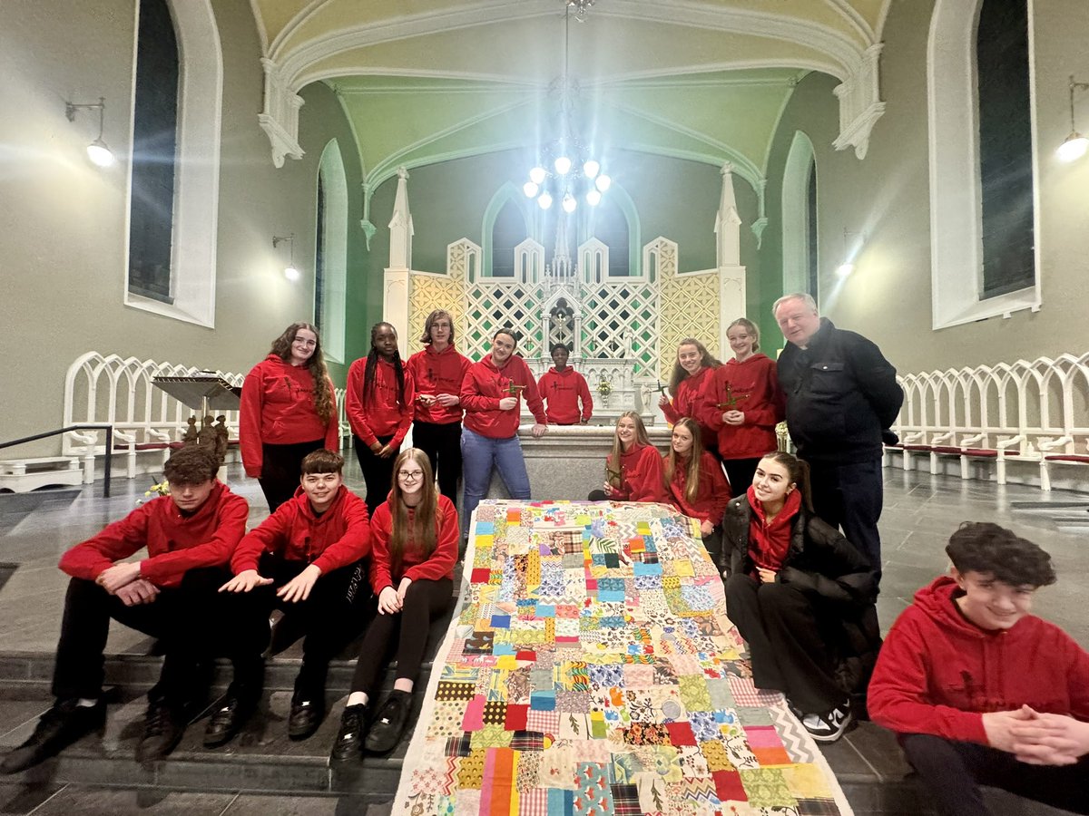 newbridgeparish's tweet photo. We were delighted to join @BishopDNulty for evening prayer as we celebrate this very significant day for our Diocese, the feast of St. Brigid. @KANDLEi @JulieKavanagh12 @CharlotteVard @AmadeusYouth https://t.co/Eu1G4AZnTF