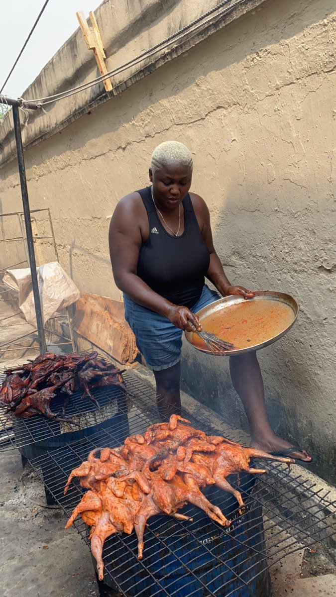 speakingchic's tweet photo. @bod_republic Spicy and yummy Guinea fowl (gizzard inclusive), bushmeat (grasscutter, Antelope or porcupine) , Snails, Kilishi, Ram and Goatmeat available 💃🏿💃🏿💃🏿 https://t.co/6nUrg53tsp