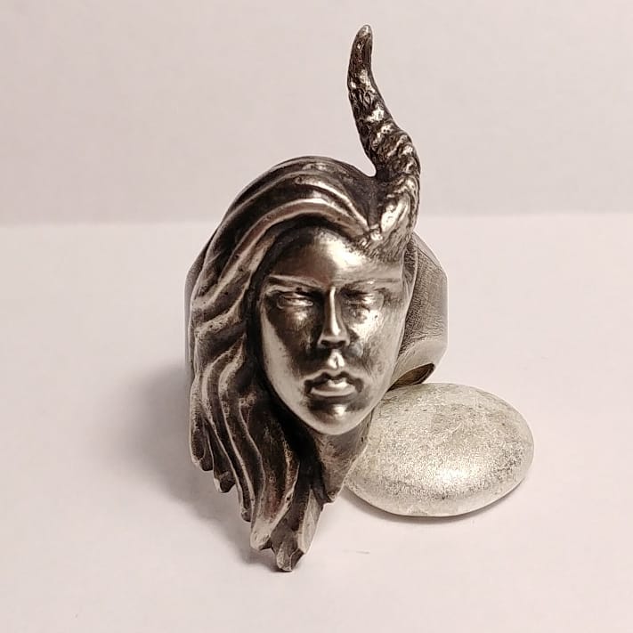 hinterberger_r's tweet photo. @luastardust I make jewelry, here are some of the rings I made for myself https://t.co/qXBOxZjozj