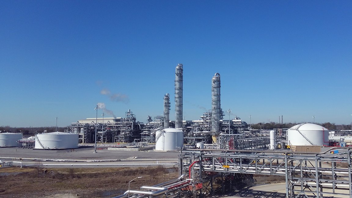 Methanex's tweet photo. Q4 2023 earnings results highlights include Adjusted EBITDA of $148 million; our Geismar 3 (G3) plant is in the start-up process, and we expect it to ramp up to full rates over February. Press release and earnings call playback: https://t.co/VSdnGT05uW https://t.co/xBUPWzCY6c