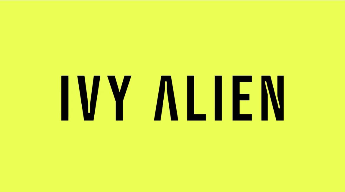 itsarbsy's tweet photo. Web3 gaming on Polygon is poised to take a huge leap in 2024

The gaming industry is massive and blockchain integration into AAA games has me feeling bullish

 @IVYALIEN_  is an upcoming battle web3 Battle Royale game, let’s take a look at why it’s a game changer 🧵 https://t.co/HrYu3TumQf