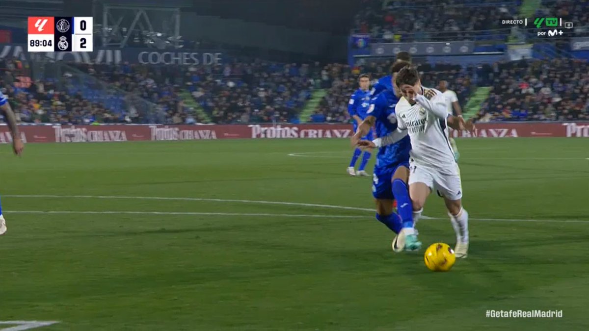 LoloThree's tweet image. Acompáñame en esta triste historia 🤦🏼‍♂️