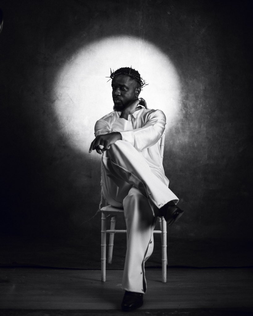 Hitta_0's tweet photo. Sarkodie - #OTANVideo 🤍 Masterpiece🙌🏽😊🐐
🚨Watch here 👉🏽: https://t.co/bDyTFp00Qu https://t.co/3cT2gy6YAN
