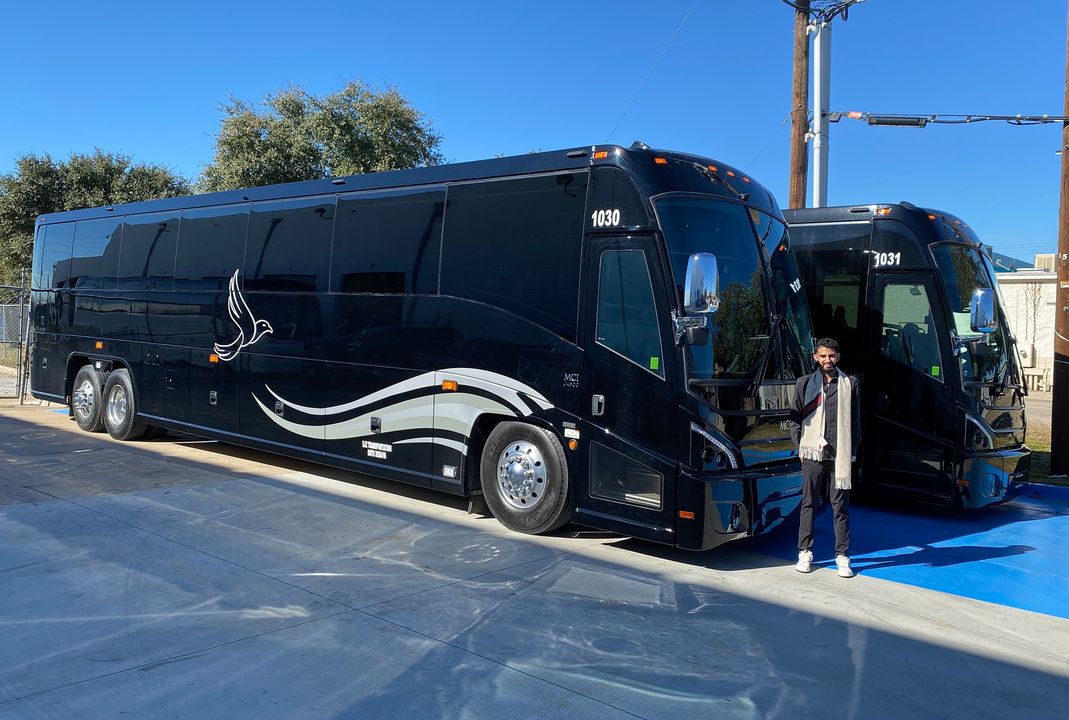 MCIcoach's tweet photo. We're thrilled to announce that MCI has delivered two market-leading J4500 coaches to Freedom Charters, a family-run charter coach operator located in Dallas-Fort Worth! 

Congratulations, Freedom Charters, for powering up your fleet with MCI's #reliabilityDRIVEN coaches! https://t.co/ActiCRrwMY