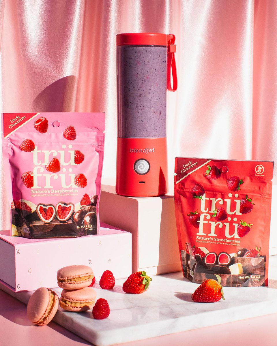 BlendJet's tweet photo. 💘 GIVEAWAY 💘

Who needs roses when you can have the perfect blend of @blendjet and Trü Frü? 🌹✨ That’s right besties, we’re teaming up once again to give you the ultimate Valentines Day package. One lucky winner will receive two sets of a trü frü box and a $150 BlendJet discount code for them and their Valentine!

How to enter: https://t.co/KLcPvJlvCe
