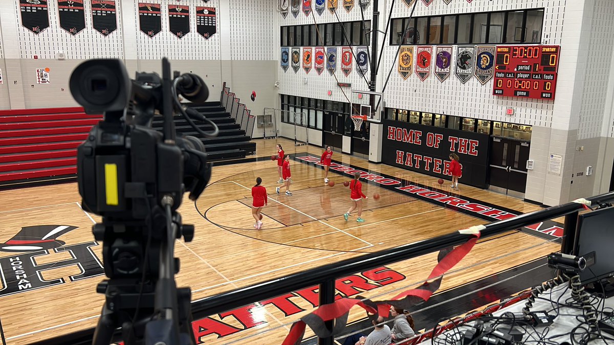 Live at 7pm on HHTV tonight! Hatboro-Horsham takes on Springfield in Girls basketball action. Watch on the HHSD YouTube channel or Comcast (ch. 28), Verizon (ch. 33)