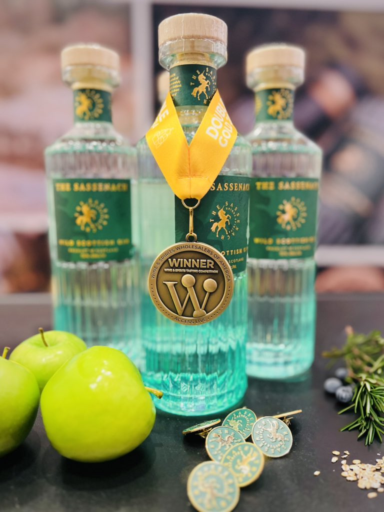 Coming back strong… 🏅Double Gold🏅 @WSWAaccess . . . #Sassenach #Gin #SamHeughan