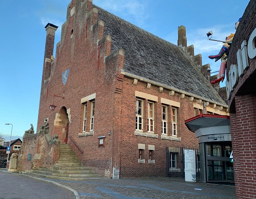 raadnoordwijk's tweet photo. De gemeenteraad van Noordwijk discussieert nu over de #actuele #motie 'Mobiele bus ter preventie #borstkanker'.

Volg de livestream via https://t.co/X1ZhNCs9e5 https://t.co/0ULQsGnXSu
