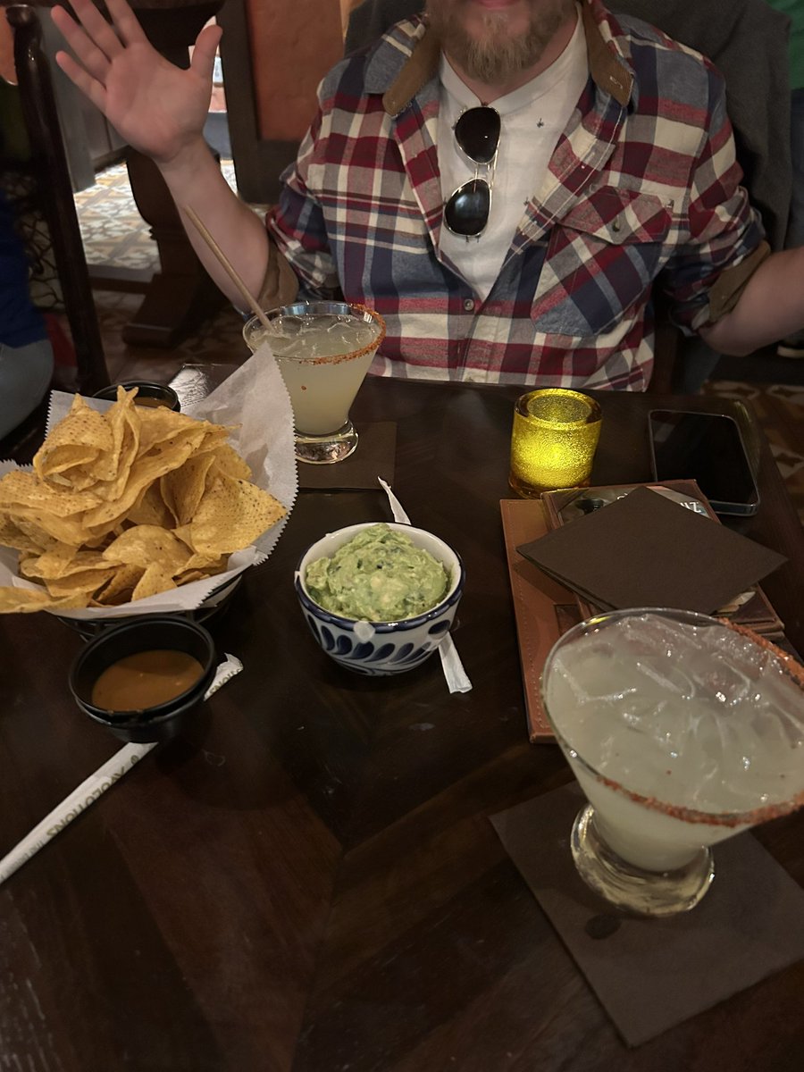 CocktailGal1's tweet photo. What?! Where’d this come from?!!! Must be a @cavadeltequila day. Lines not bad come on down! https://t.co/EB3Vei7b7y