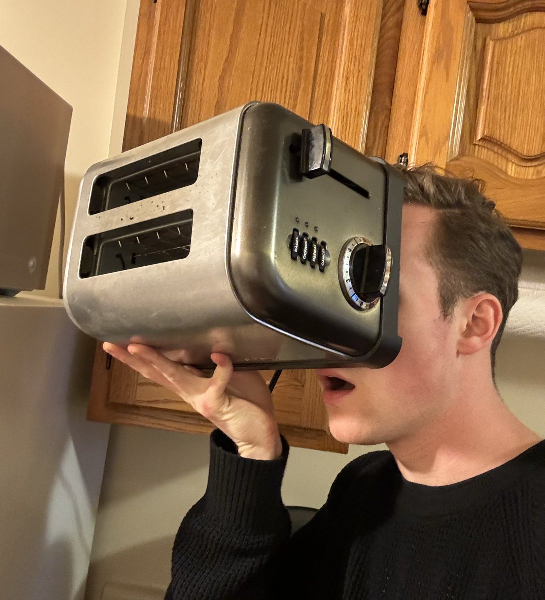 dhtoomey's tweet photo. got to try the new @Apple Vision Pro today. I think this is the future. 

Super heavyweight and was really hot on my face (?) I'm now blind in 1.5 of my eyes, but don't miss it much tbh.

Either way, I think this is how we'll be seeing things all the time now. Definitely worth the $50,000 I venmo'd Tim Apple.