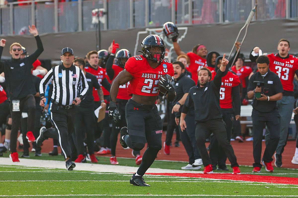BishopBurk_'s tweet image. AGTG Blessed to Receive an Offer from Austin Peay #GoGovs @SFortTorosMedia @chasesmith2717 @montel_josh @APSUCOACHMAC @AP_Coach_Weave