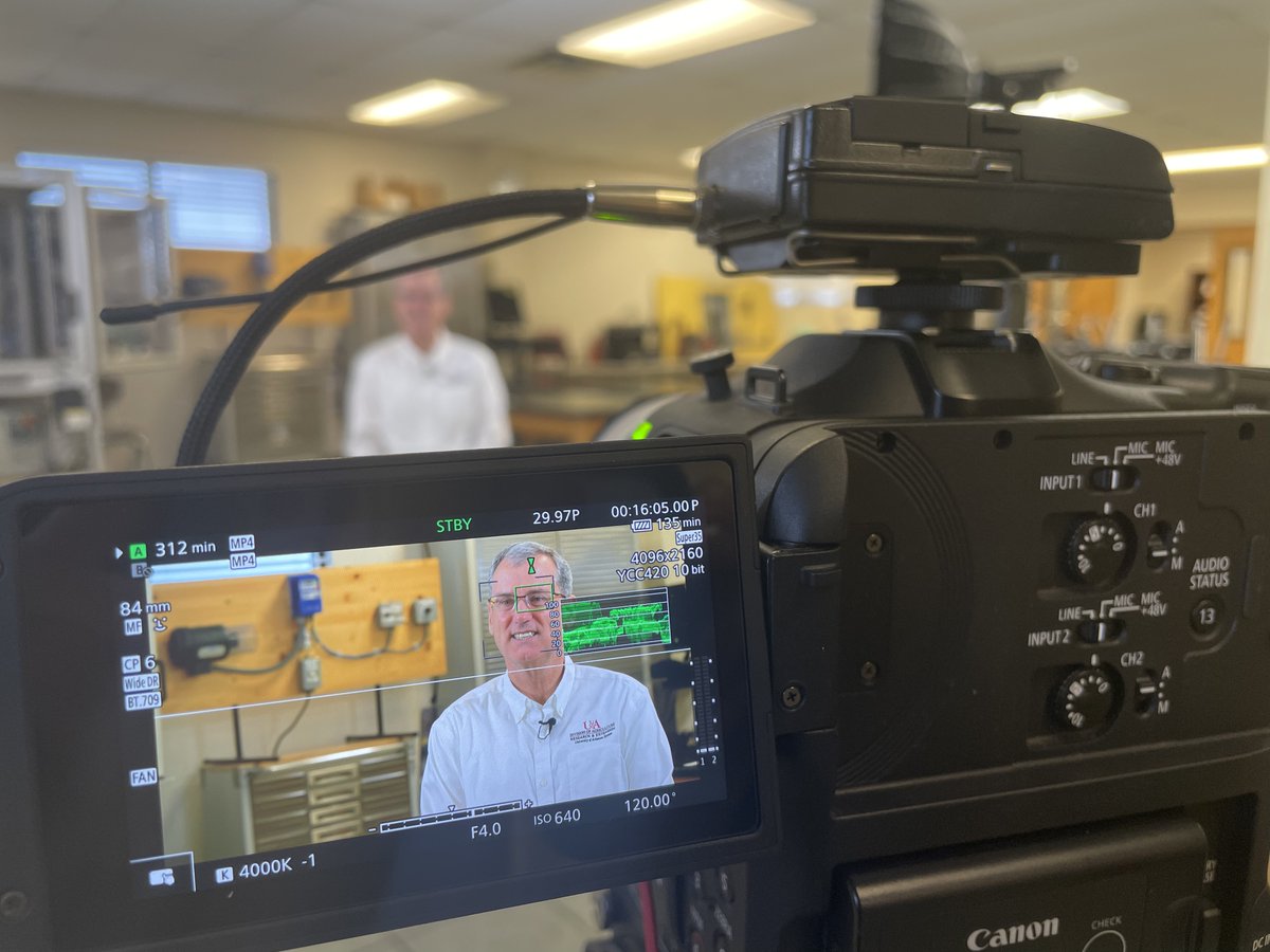 ArkAgResearch's tweet photo. Here's a view from behind the scenes of last week's Behind the Discovery video, featuring Don Johnson, University Professor of agricultural education, communications and technology. Watch now! 📺 ➡️ https://t.co/vyGtECD0sq @AginArk @bumperscollege #SouthernAgResearch https://t.co/qjg880jFlf