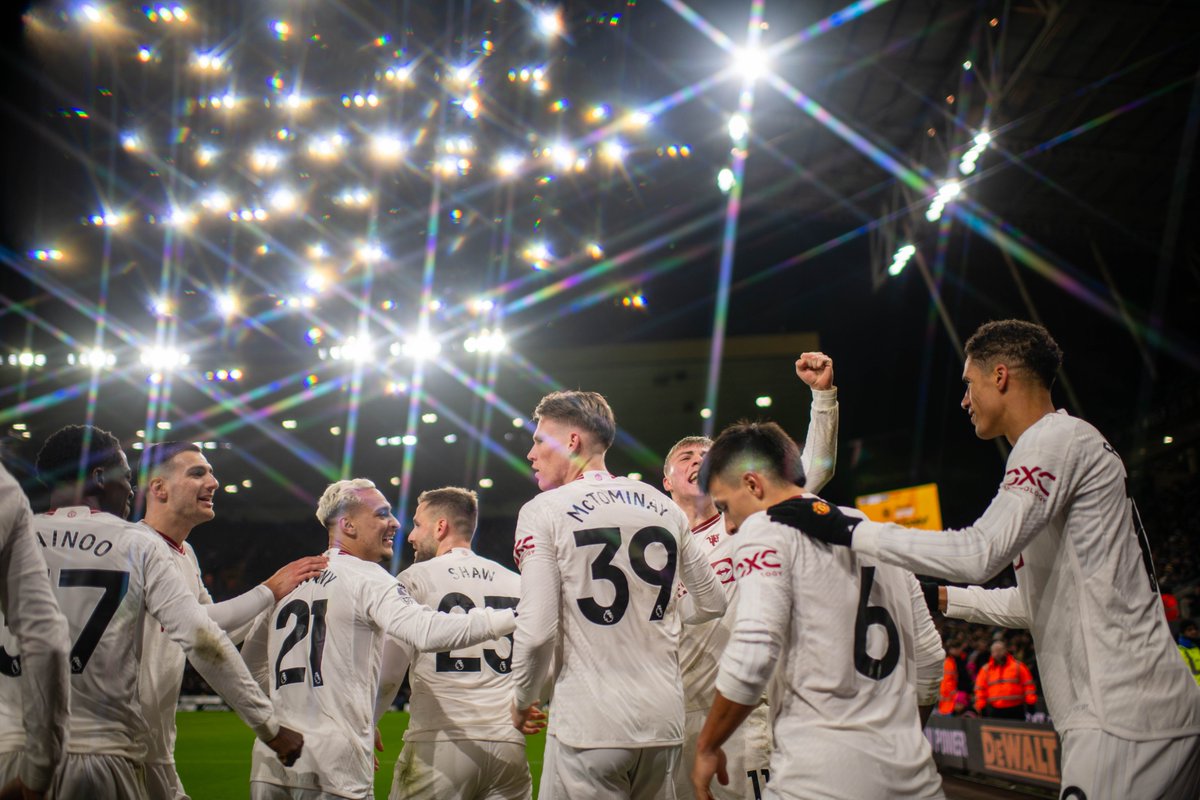 ManUtd's tweet photo. UNITED.

#MUFC || #WOLMUN https://t.co/69NEtBH8o8