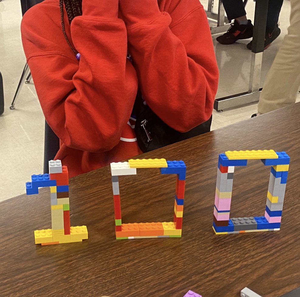 whitaker_keri's tweet photo. Celebrated the 100th day of school with @LEGO_Group @CrosbyMiddle #ThePlaceToBe #mathisfun #10squared https://t.co/0l76kHOgVY