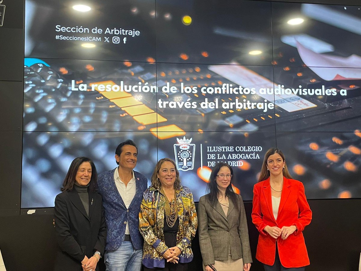 CINEMALAW_'s tweet photo. 🔴Jornada sobre #Arbitraje y #DerechoAudiovisual en @icam_es presentada por @NachoMonedero en la que ha participado como ponente @MercedesdeParad , CEO de @letradoxabogado y @CINEMALAW_ ; 

@Paulino_Cuevas  de @SpainFilm y @MarisaCastelo 
Moderado por Leonor A. y Nazareth Romero https://t.co/rZF5iYvLIA