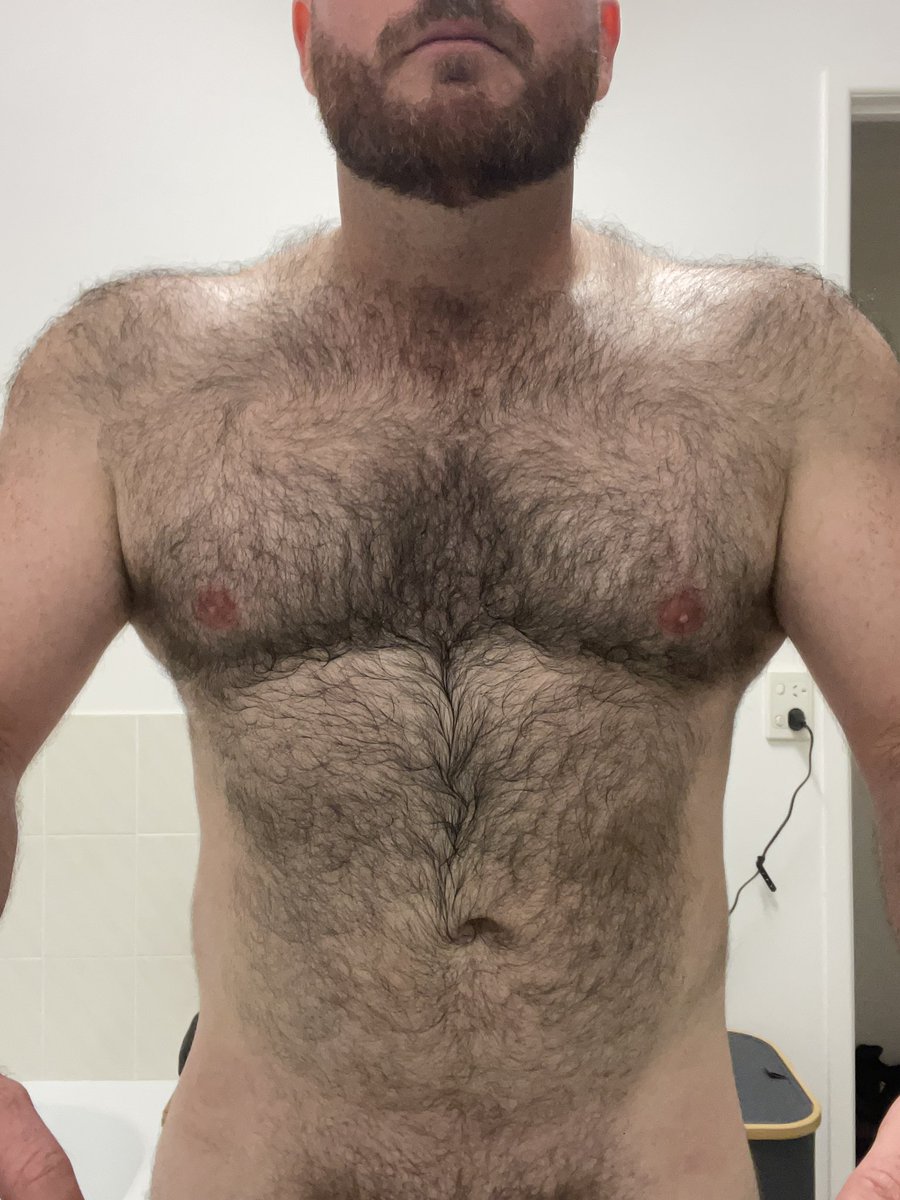 Something something hair. 🤷🏻‍♂️
#hairy #furry