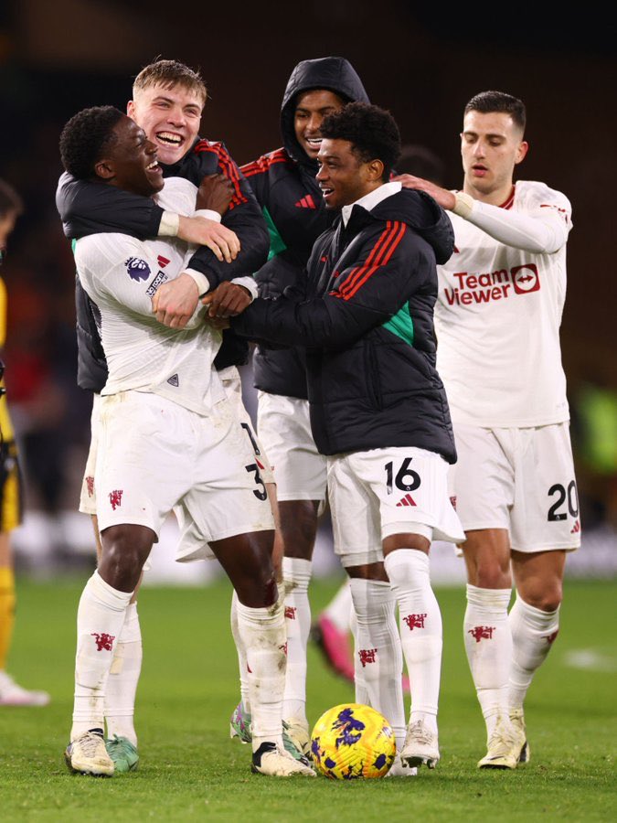 UnitedsUpdate's tweet image. 🔴 Come on UNITED! 🔴 #MUFC