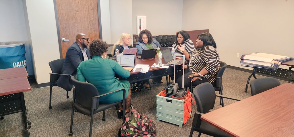 Dr. Harmon and the Region 1 SPED team demonstrating an 'all hands on-deck' mindset, discussing how to best support our students to meet our 90-60-30 goals. I left inspired and excited to hear how they will support our campus principals! @dallasschools @RichardKastl @SmuSandra