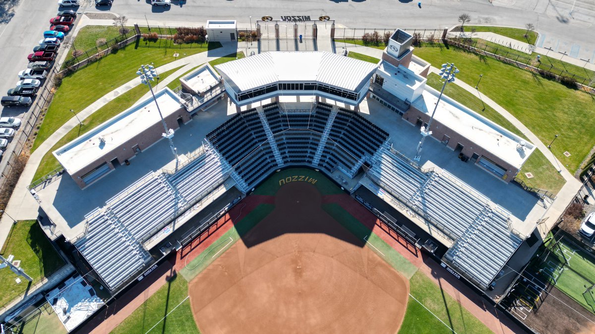 sturdisteel's tweet photo. Softball season is right around the corner! Here are a couple great shots from our project with @MizzouSoftball , completed in 2017.

Best of luck to the Tigers this upcoming season!

Call us today to get started on your next project!

#Sturdisteel #Grandstands #SEC https://t.co/t5JhqnBPlg