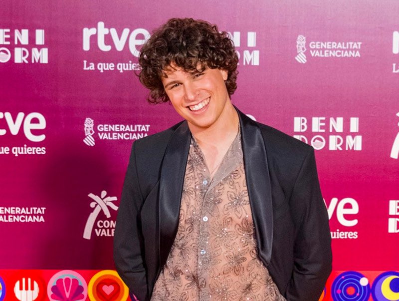 ineesjaano_'s tweet photo. Por que nadie me dijo que uno de los niños de It iba a salir en el Benifest
#BenidormFestSemi2 https://t.co/sIsfOAGZyO