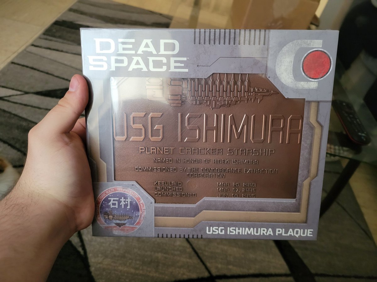 DepresoExp1998's tweet photo. Look what came in I'm super excited to put this up #DeadSpace https://t.co/4plLoX1Tyk