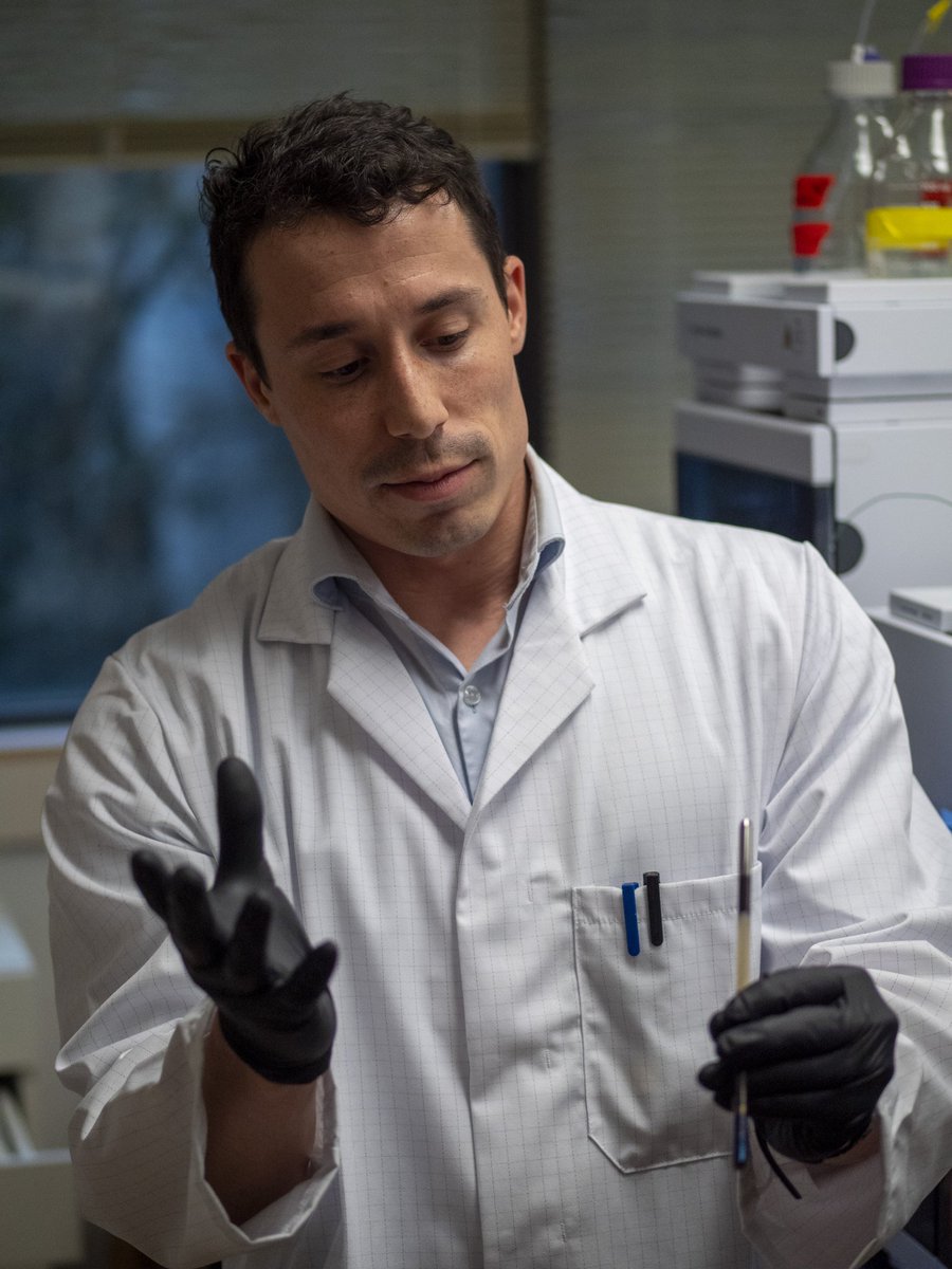 Harley Gordon (@plantbiochemist) on Twitter photo Here at the <a href="/ubc/">University of British Columbia</a> analytical facility if you don't dilute your samples enough, you'll have to listen to me explain, slowly, why the magic glass tube doesn't let your ions fly good anymore.
.
<a href="/ubcLFS/">UBC Faculty of Land and Food Systems</a> <a href="/Agilent/">Agilent Technologies</a> #lcms <a href="/PhotonisGroup/">Photonis</a> Here at the <a href="/ubc/">University of British Columbia</a> analytical facility if you don't dilute your samples enough, you'll have to listen to me explain, slowly, why the magic glass tube doesn't let your ions fly good anymore.
.
<a href="/ubcLFS/">UBC Faculty of Land and Food Systems</a> <a href="/Agilent/">Agilent Technologies</a> #lcms <a href="/PhotonisGroup/">Photonis</a>