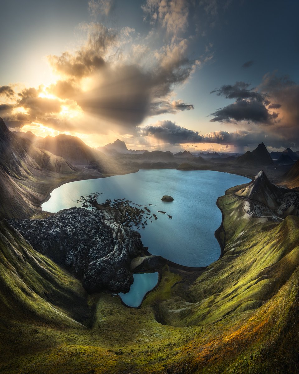 Real places that feel AI-generated, part7:
Frostastaðavatn, Iceland