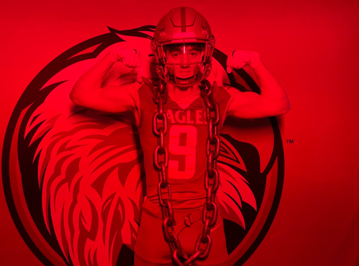 9AldenHarrison's tweet photo. Had a great official visit @BH2OFootball last week. Enjoyed the tour and meeting the staff. I also loved learning more about the team culture! Thanks to @CoachGreen_2 @CoachLemn @CoachPurk! https://t.co/ortYuC0Ekz
