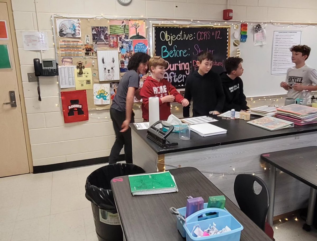 AMSkelkins's tweet photo. Determining what traits we have in Science as we study Genetics/Heredity!!🧬🧬
@AMSAggies https://t.co/EHUYzs1783