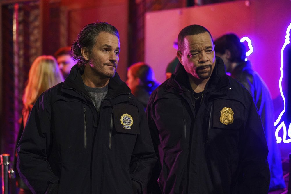 NBCSVU_fans's tweet photo. Retweet if you'll be watching #SVU tonight! @FINALLEVEL @lawandorder https://t.co/7e4ejXzqwn