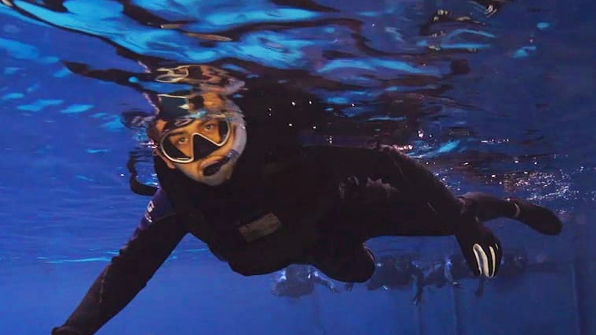 armyARCP's tweet image. Soldiers at the Soldier Recovery Unit - Fort Stewart enjoy an adaptive reconditioning swim at the @GeorgiaAquarium.

#ARCP #AdaptiveReconditioning #FtStewart #GeorgiaAquarium #JustKeepSwimming #Diving #SCUBA #BabyShark #Army