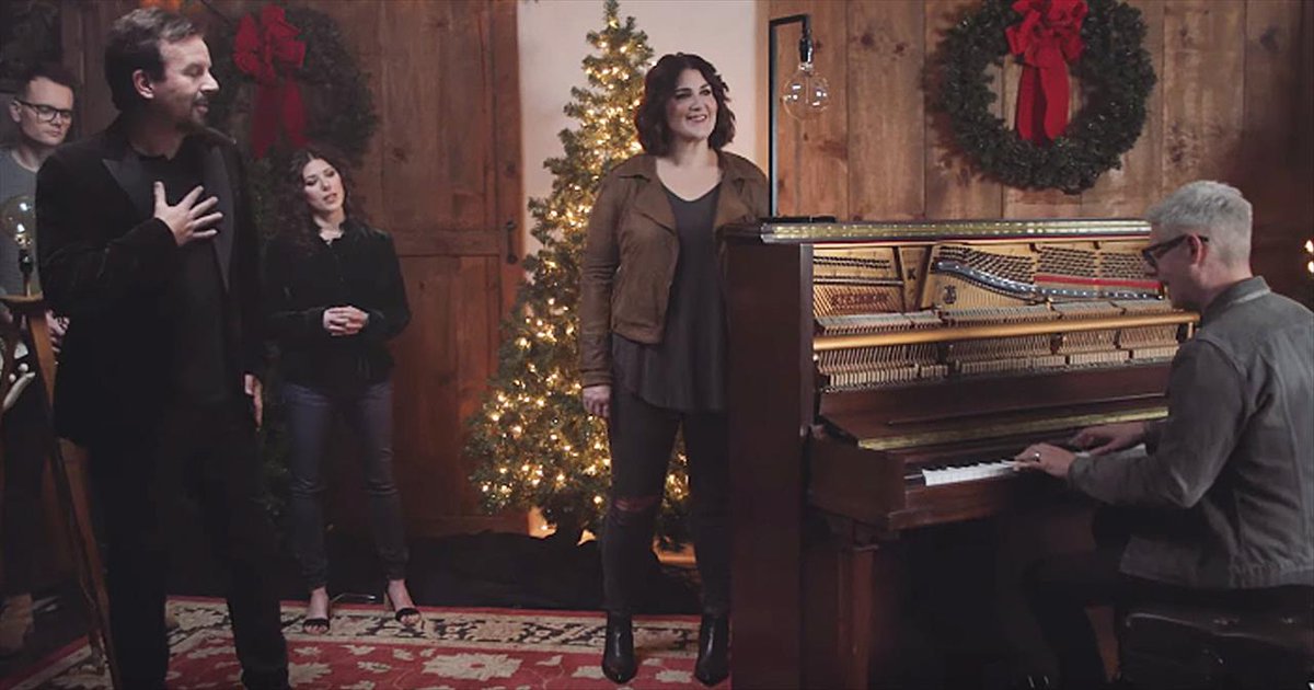 LuvChristMusic's tweet photo. Beloved Christian band Casting Crowns joins with Matt Maher for the Christmas worship song ‘Make Room.’ These talented vocalists belt out these powerful lyrics that remind us of God’s amazing grace and love. “You can come as you are But it may set you… https://t.co/Jyr5UtMAE7 https://t.co/laAJOoYXLV