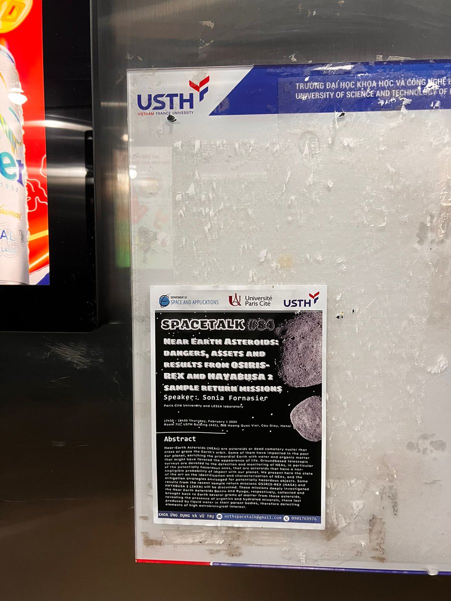 I am all the week teaching advanced planetology @usth_channel Master Space and Application, in Hanoï, Vietnam. Today great talk of my colleague Sonia Fornasier @LesiaAstro @Obs_Paris on Near Earth Asteroids : Dangers, assets and results from OSIRIS-REX and HAYABUSA2 missions.