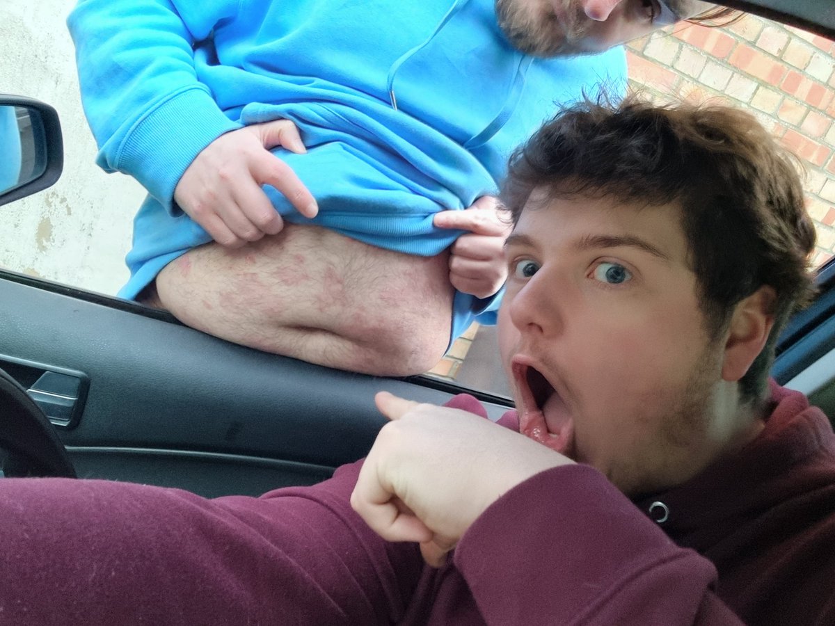 t_timewithwhism's tweet photo. Really hot belly #notclickbait #chubby #gay #gainer https://t.co/ahfCWPbzYi