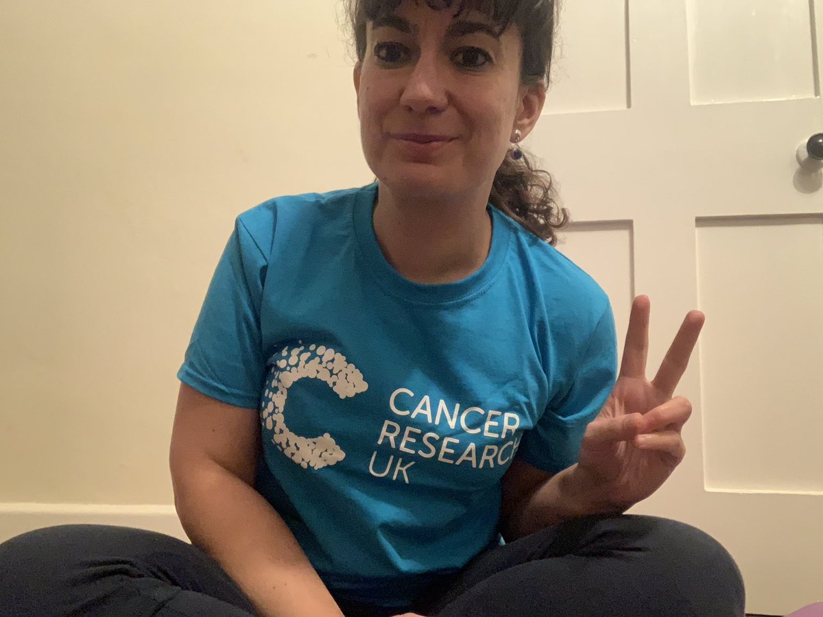 Today I started the February #yogachallenge - #yoga everyday this month to raise funds for ⁦@CRUKresearch⁩ 🧘‍♀️🧘‍♀️🧘‍♀️ Wish me luck! And if you feel like donating, here is the link to my page: fundraise.cancerresearchuk.org/page/lorenas-g…