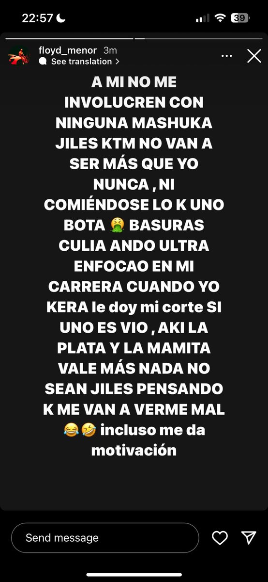 pili tweet media