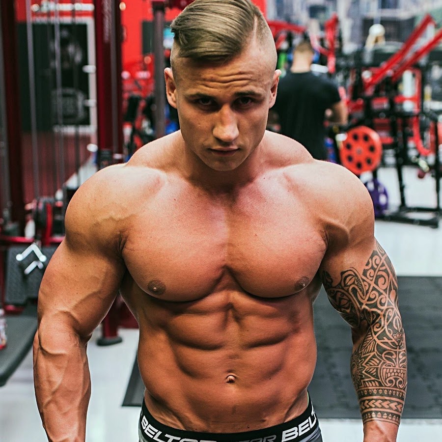 polishmuscle's tweet photo. Piotr Szeliga

#muscle #polish #bodybuilder #mma https://t.co/9JYVzIFkJx