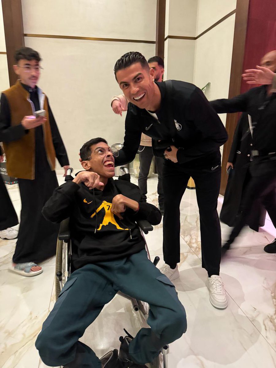 ifusfus's tweet photo. اقدم شكري للملك سلمان بن عبدالعزيز 
وولي عهده محمد بن سلمان 

واوجه الشكر لمعالي المستشار تركي ال شيخ لدعوتي وتحقيق حلمي @Turki_alalshikh
واشكر @mosgovsa على جهودها المبذولة لتطوير الرياضة  
واشكر هيئة الترفية

 افتخر اني مواطن سعودي@Turki_alalshikh https://t.co/iXQWkL7b8F