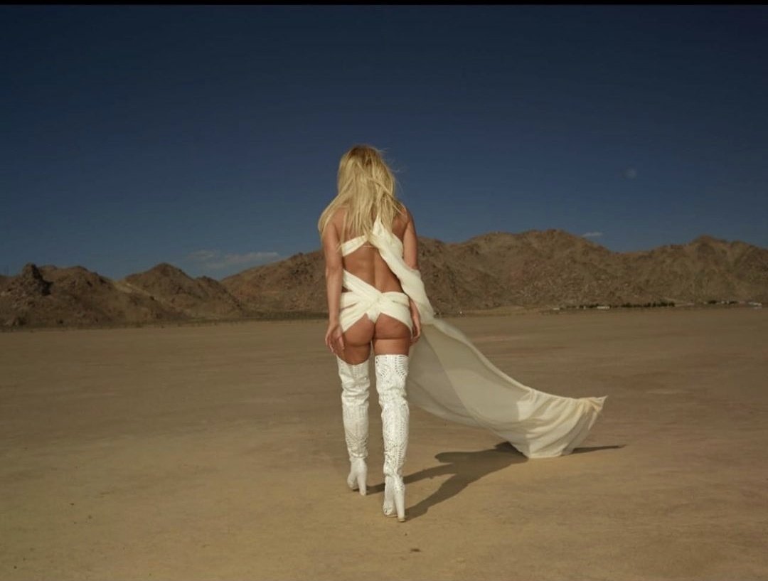 Kimme_more13's tweet photo. Not Vaulty daring me to post some Assney posts ... hold up lemme head to Instagram π€π€£π #Assney https://t.co/ytck13dfFy
