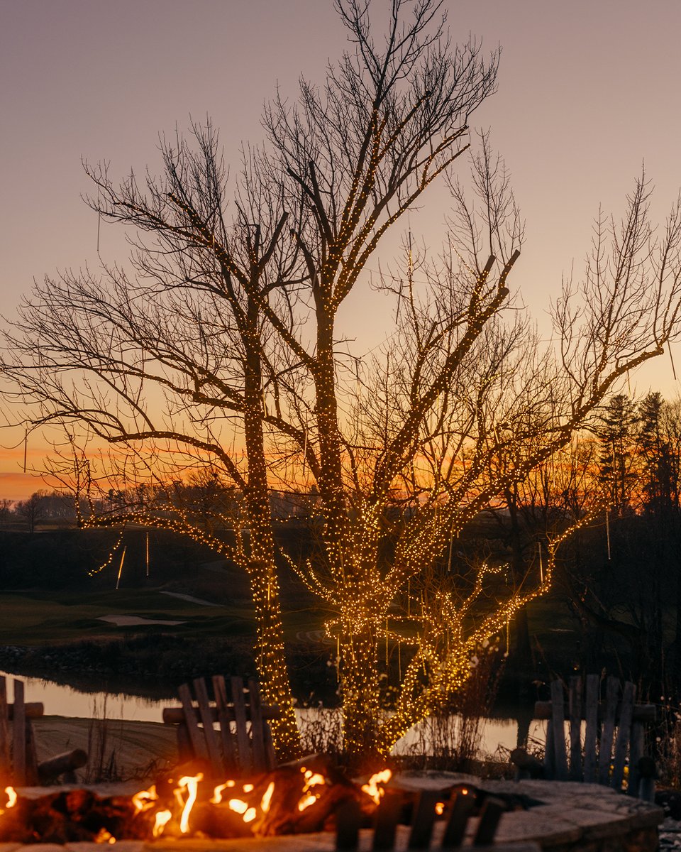 GolfKohler's tweet photo. Enjoy the beautiful views of Blackwolf Run with someone special this Valentine's Day at Frozen Fairwaysโthe best way to appreciate our courses during the off-season.
#GolfKohler #BlackwolfRun #FrozenFairwaysKohler #ValentinesDay https://t.co/xVCcTUwaFT