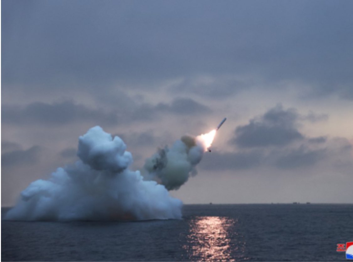 defense_civil25's tweet photo. 🚨Update: Britain to test fire nuclear missile with "dummy warhead" from a submarine in the Atlantic! 

- Telegraph https://t.co/IkDSA2kcSh