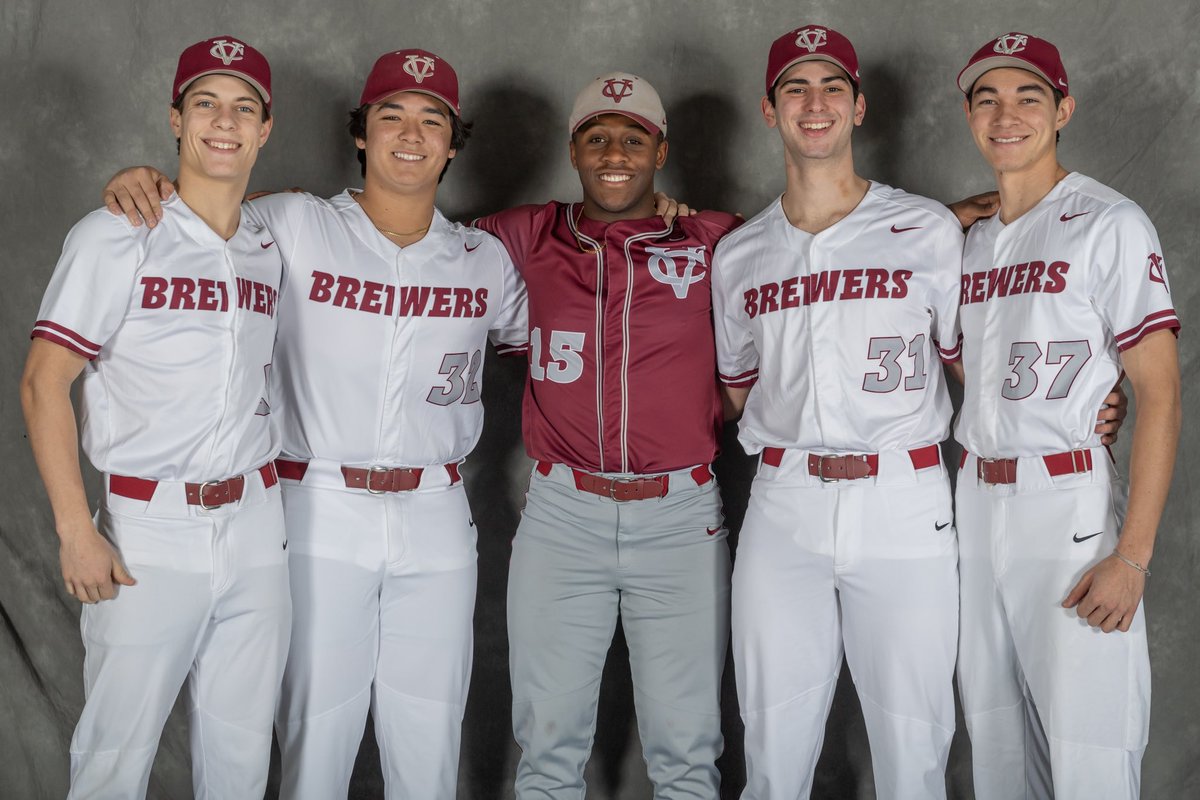 VassarBaseball's tweet photo. Media Day: 2024 Season 𝓛𝓸𝓪𝓭𝓲𝓷𝓰…⏳

#BrewHa https://t.co/9yxlN8T33B