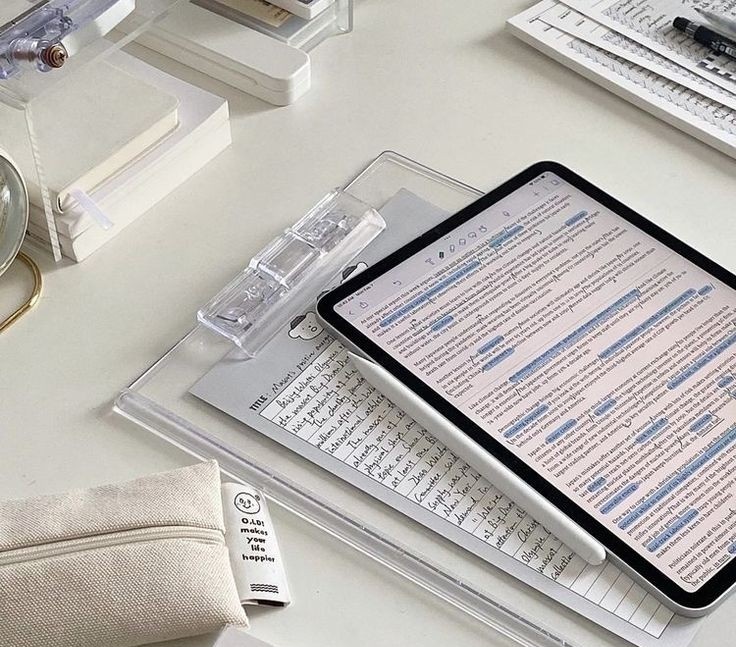 studiebi's tweet image. ، ⌕ #studytwtbr  &amp;amp; #studytwt  ! 

͏ ͏ ͏ ͏ ͏ ͏͏ ͏ ͏ ͏— bia | ela/dela
 ͏ ͏ ͏ ͏ ͏͏ ͏ ͏ ͏— 06
 ͏ ͏ ͏ ͏ ͏͏ ͏ ͏ ͏— enem e uece
        —  medicina 

    🏡: livros, bts, estudos &amp;amp; criminal mids. 

⠀ ⠀⠀⠀♡/↺ = moots