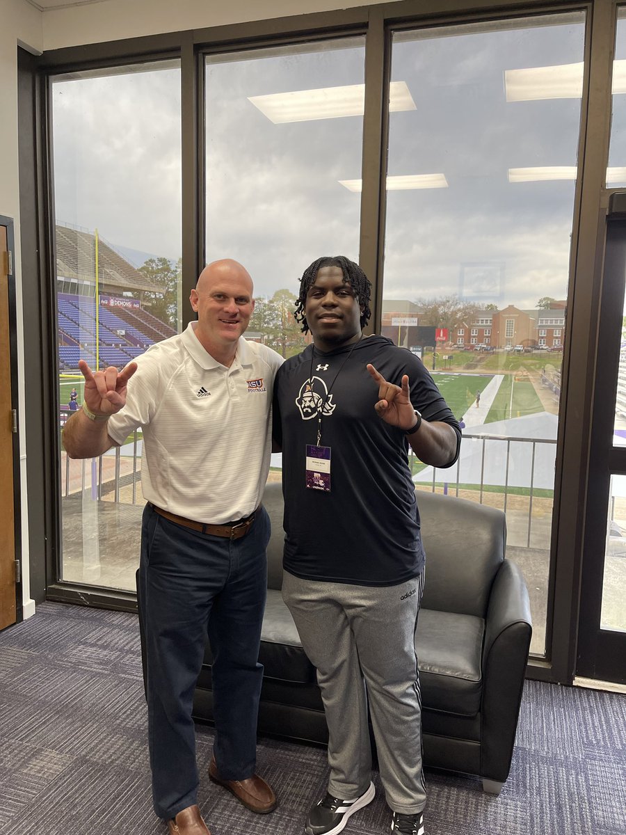 Michael_cnixon's tweet photo. Great visit today &amp; Thankful to receive a D1 offer from @NSUDemonsFB 🙏🏾🙏🏾 https://t.co/ZHxFnVdeVR