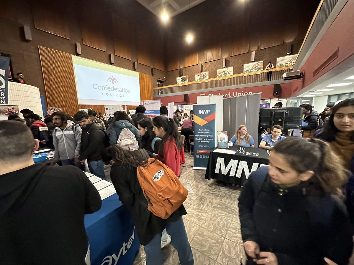 The Confederation College Career and Job event was very busy with students checking out opportunities! #thunderbay