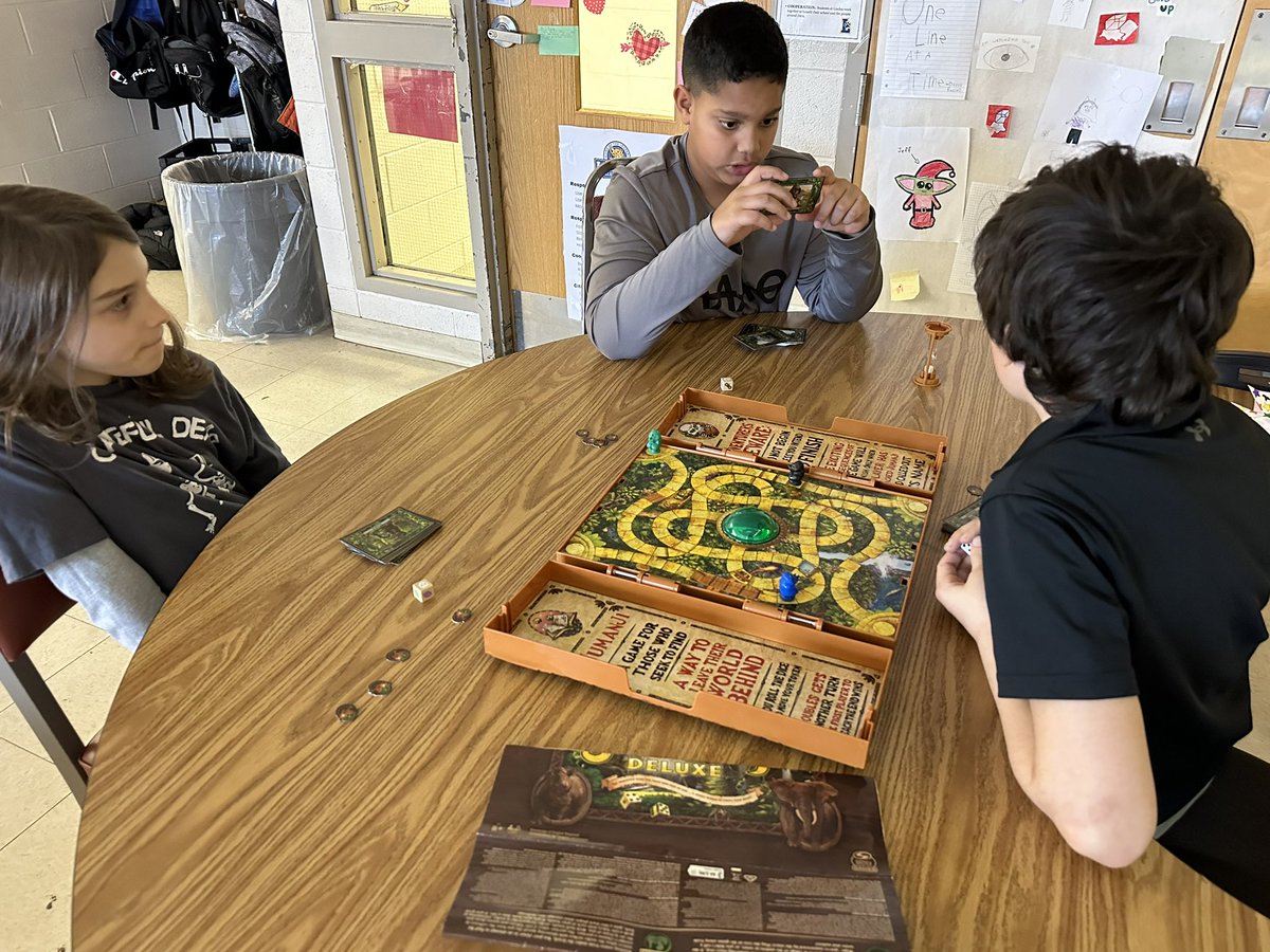 Miss Carly D’Angelo tweet media