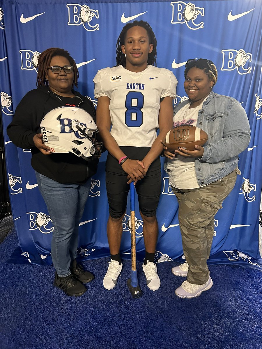 Beyond blessed to receive a PWO offer to play at the next level for <a href="/barton_fb/">BartonCollegeFB</a> Thanks to <a href="/Coach_JVinson/">Coach Vinson</a> <a href="/hester_chip/">Chip Hester</a> @FBCoachMariani <a href="/coachbradbaker/">Brad Baker</a>