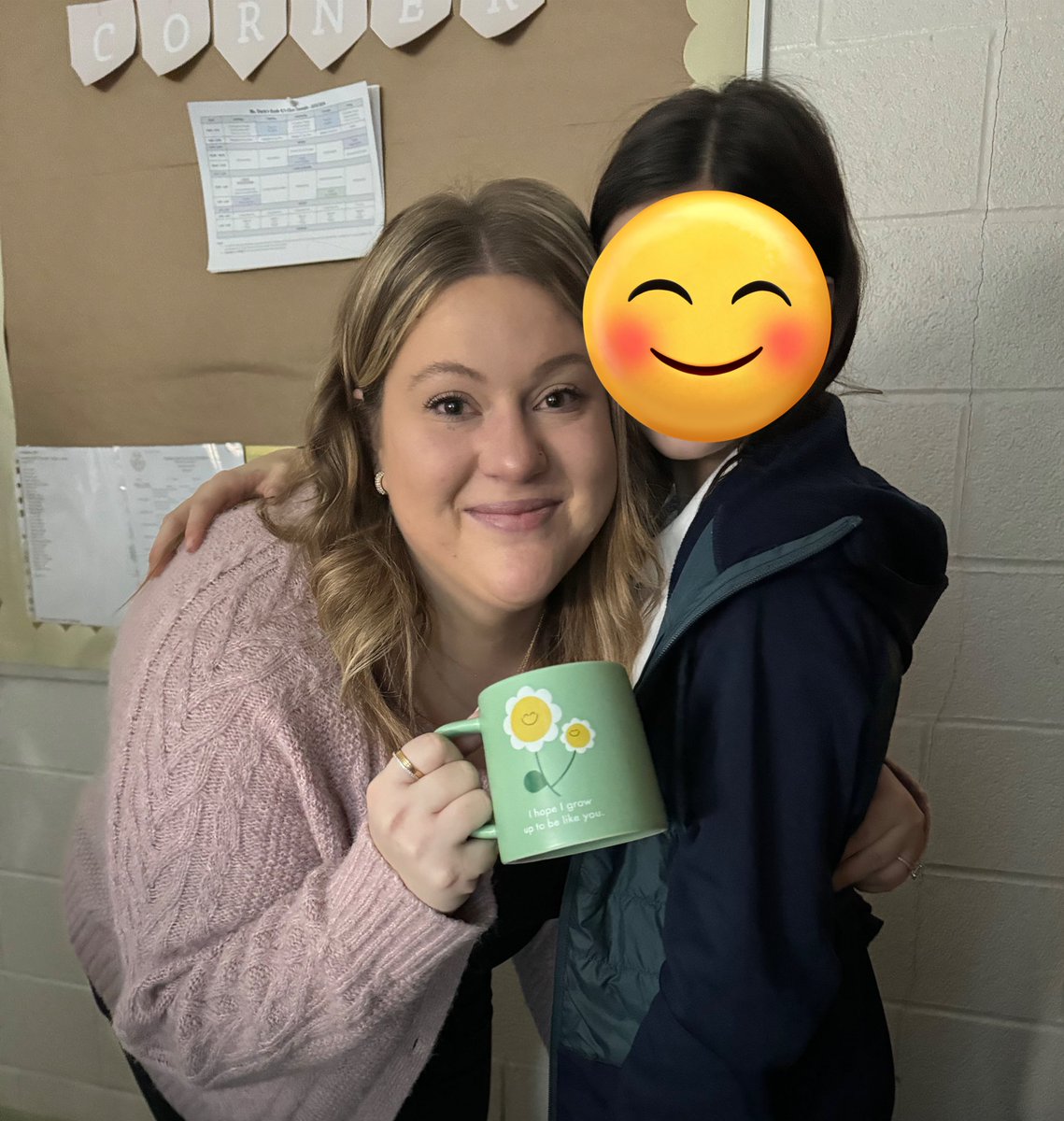 ms_storto's tweet photo. A gift that brought tears to my eyes: “I hope I grow up to be like you”. The true essence of teaching lies in the moments when you realize you've left an indelible mark on students' lives. 🤍 Forever grateful. https://t.co/xHLQRqEyMe