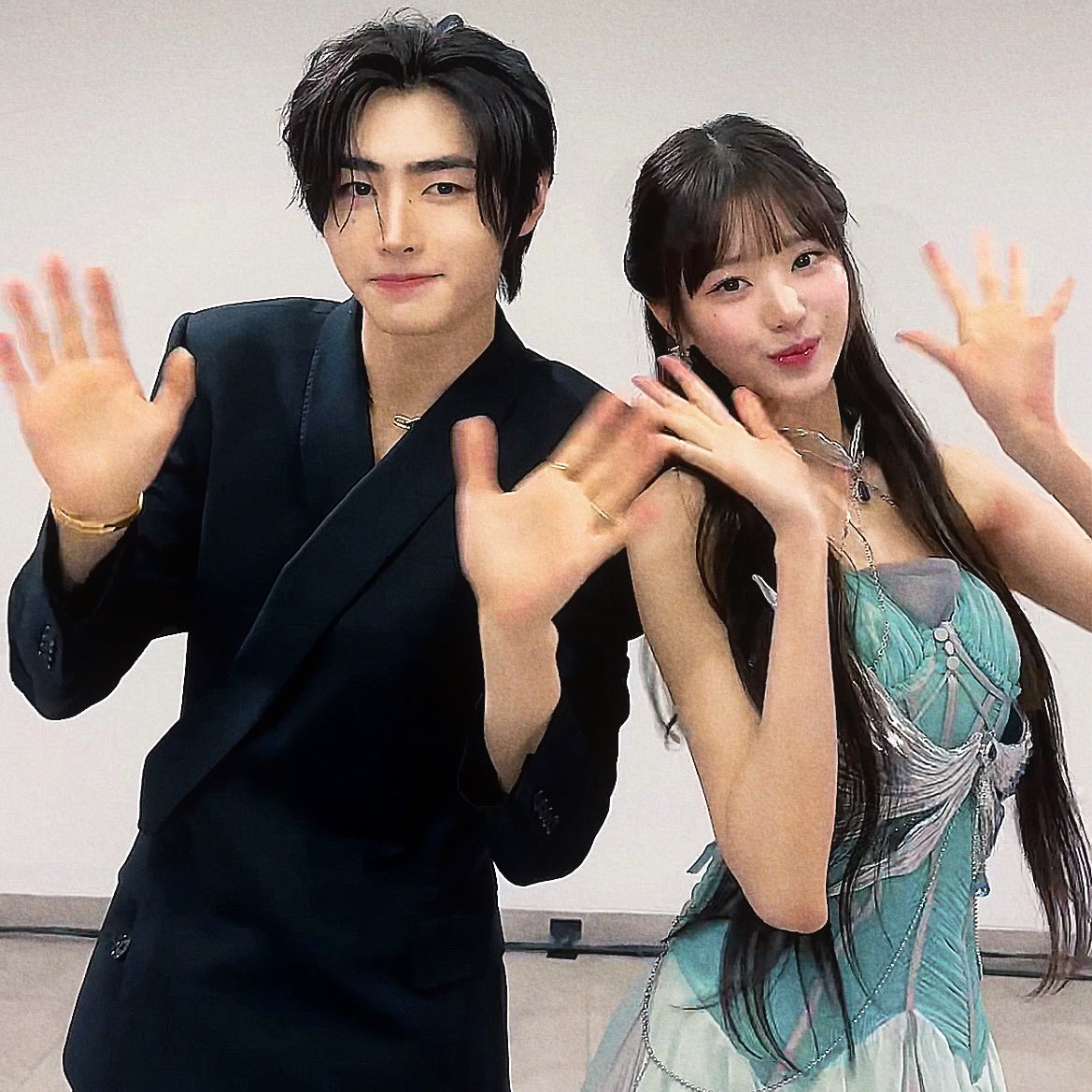 jangkkupics's tweet photo. jangkkuz “all night” tiktok currently has 5M views and 1.3M likes on tiktok and 4.2M views and 431K likes on instagram!✨ https://t.co/wsdQYR3kfJ